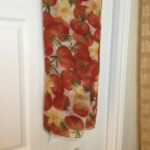 Tomatoe/flowers accessory scarf